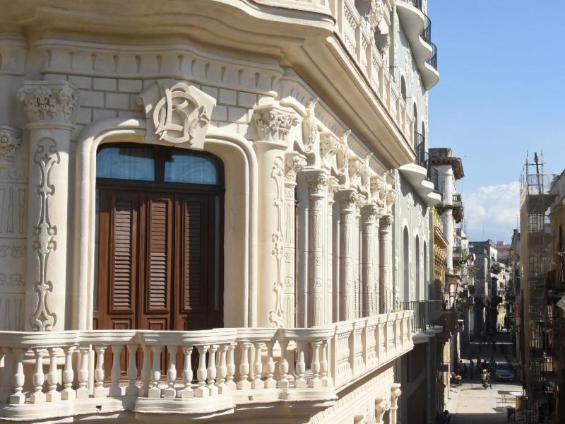 Palacio Cueto 哈瓦那 外观 照片